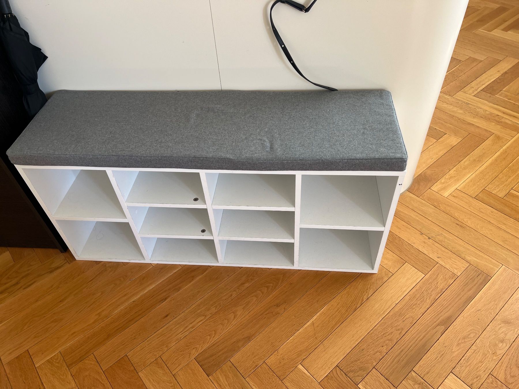 Armadi: Shoe cabinet – Usato da Zürich venduto da lea_kl56