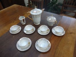 Service à café (17 pièces) en porcelaine Couleuvre - Limoges
