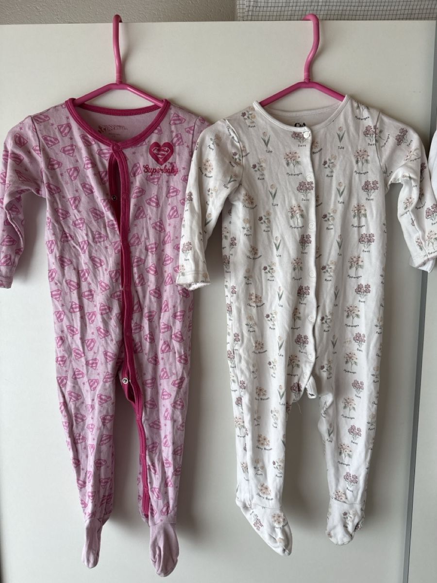 Lotti & Set di vestiti: Strampler Gr.80/86 – Usato da Bettwiesen venduto da Maori6