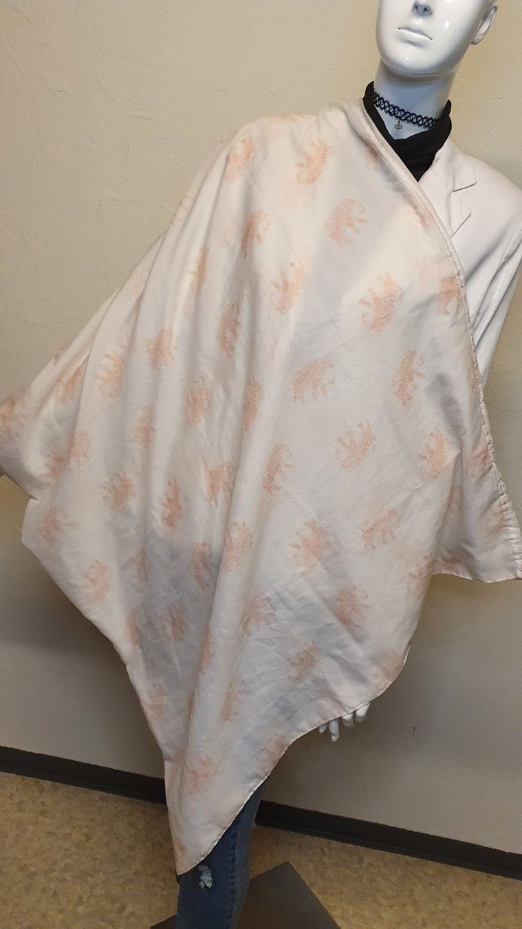Foulard & Sciarpe: Elefant motiv rundschal – Usato da Wald ZH venduto da Martin79 2