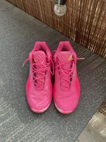 Nike HyperLive „Think Pink Grösse 47 
