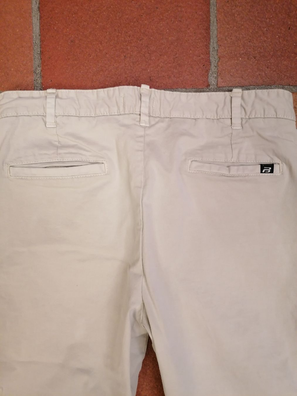 Hosen: Hose, 40,PULL&BEAR – Gebraucht aus Solothurn von Shanty.20 6