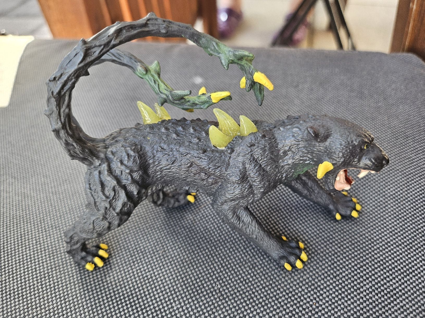 Schleich Giocattoli: Schleich Eldrador Dschungel Figuren Set, Top Zustand – Usato da Zürich venduto da stemir 1