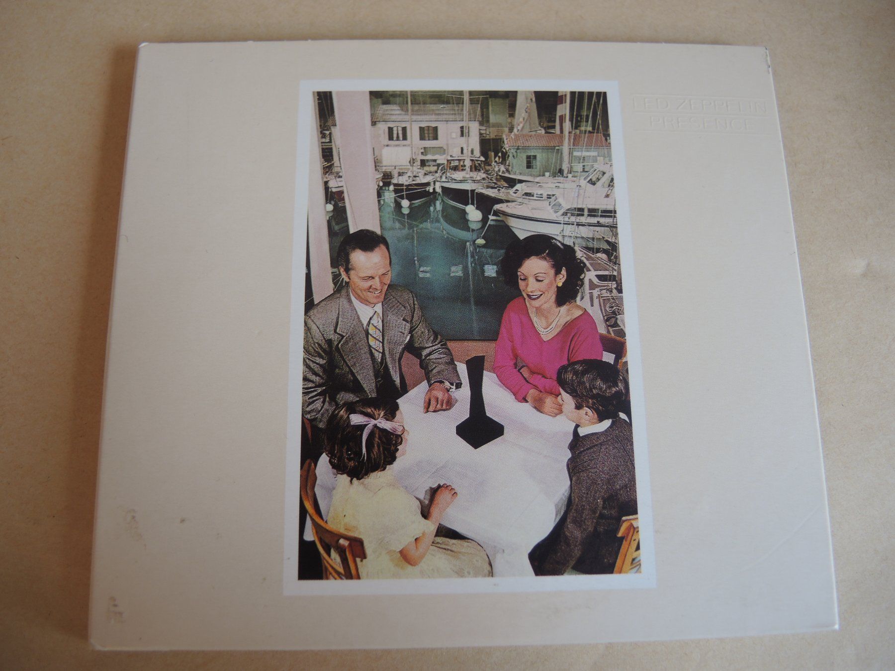 CD: Doppel CD LED ZEPPELIN Presence mit Booklet – Usato da Rorschach venduto da maeck8