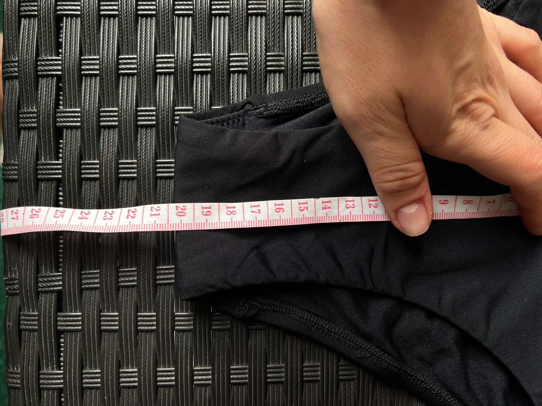 Costumi da bagno & Bikini: Stylischer Bikini schwarz Gr. S – Nuovo e nell'imballaggio originale da Riehen venduto da edu_92w7 1