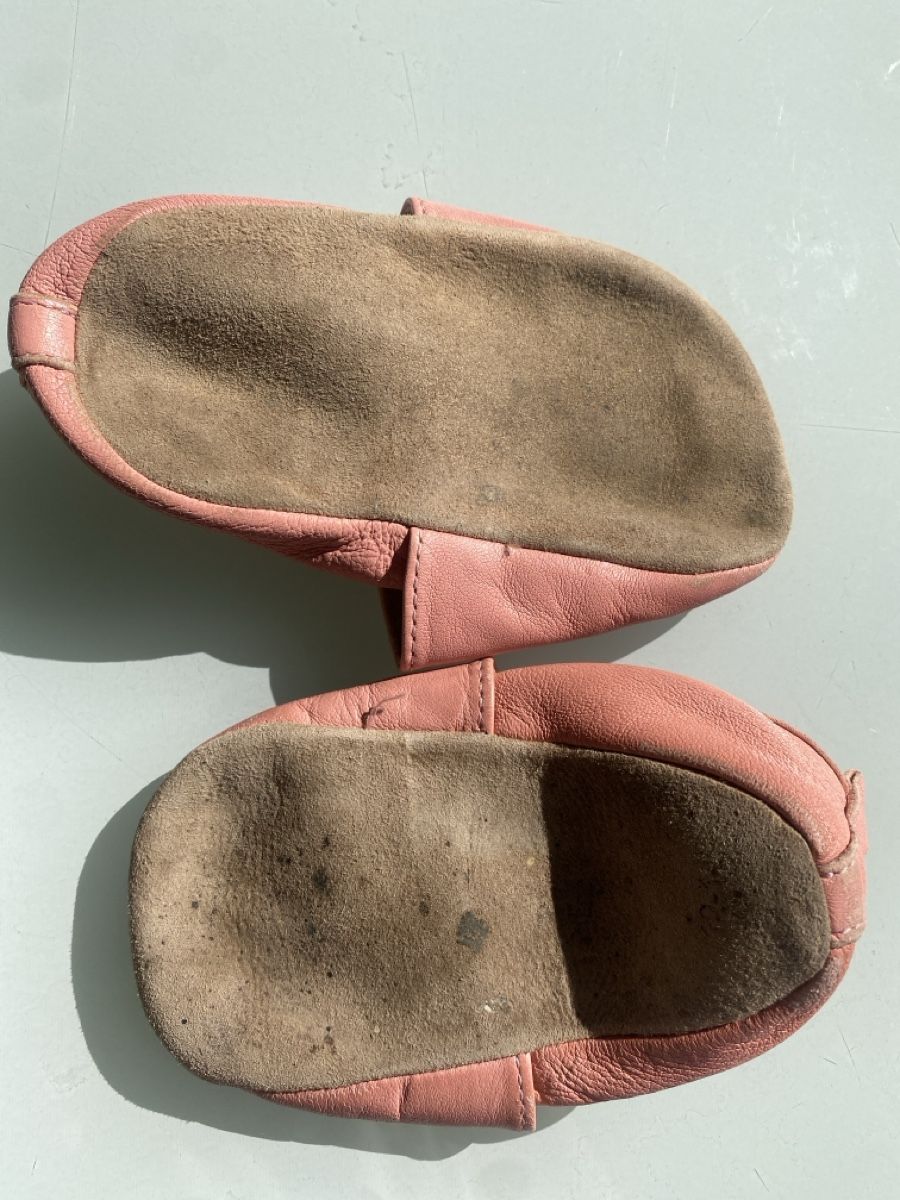 Scarpe per ragazzi: Lederschuhe Marienkäfer Grösse 16/17 – Usato da Baden venduto da nicolenia 1