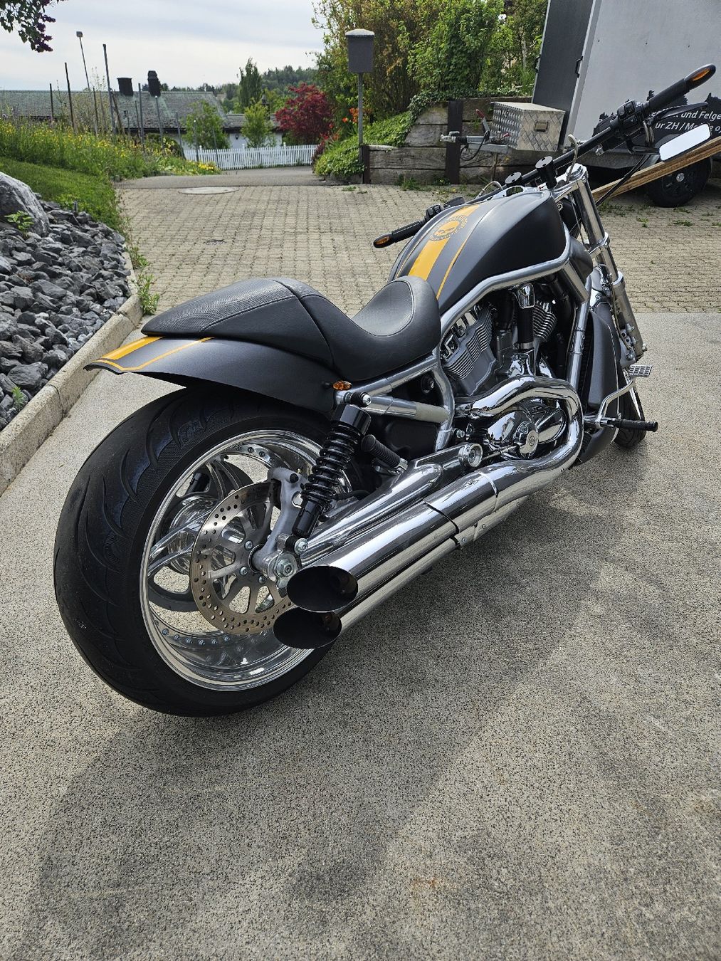 Harley-Davidson Cruisers: Harley Davidson VROD VRSCA  – D'occasion à Dielsdorf par Mp250 3