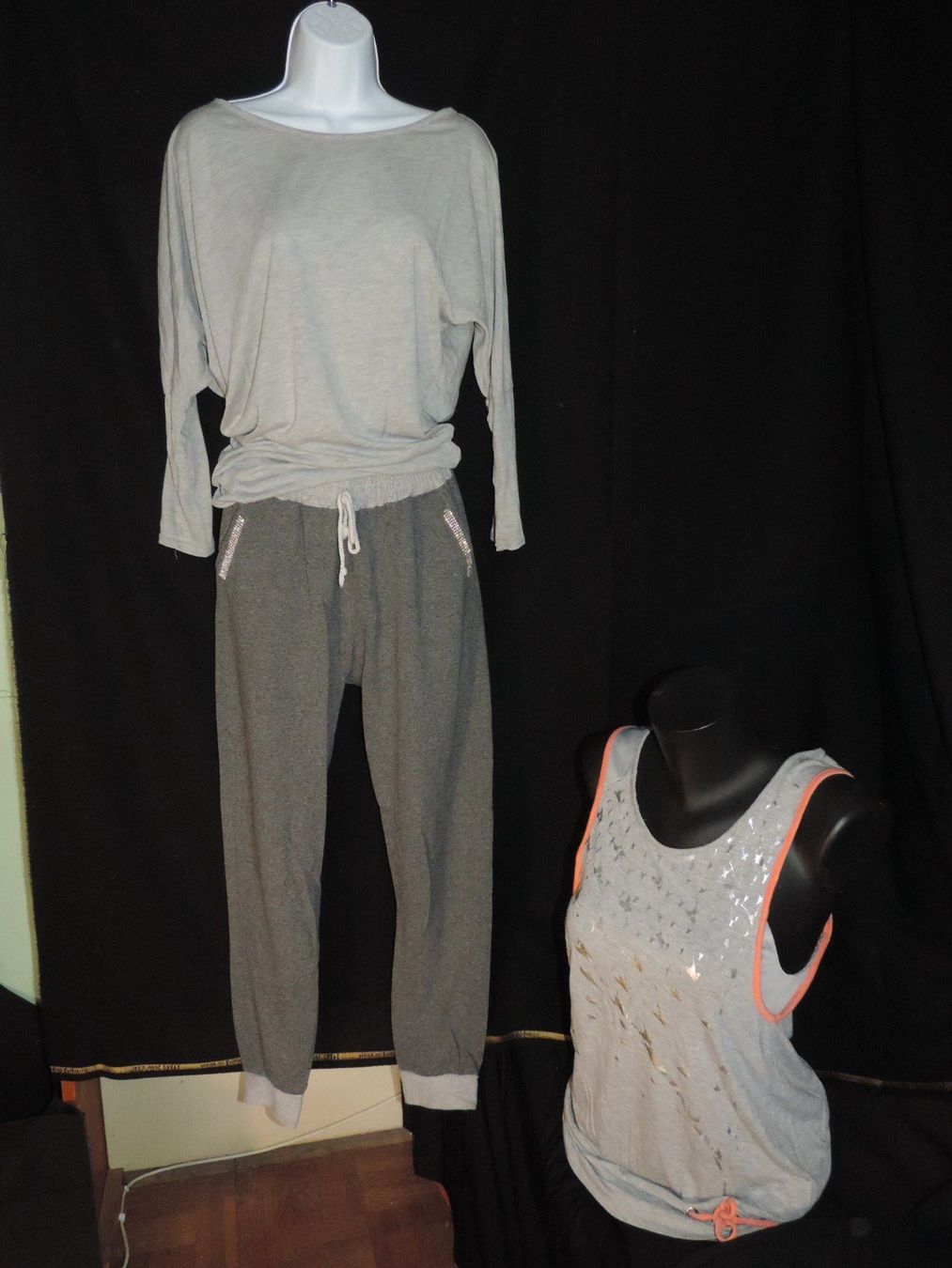 Lots de vêtements: multi ensembles complets – D'occasion à Genève par Axelle333 8