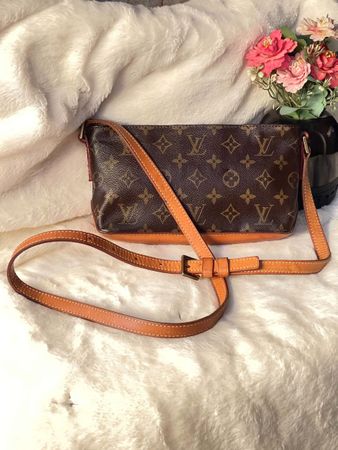 Louis Vuitton Monogram Trotteur Umhängetasche
