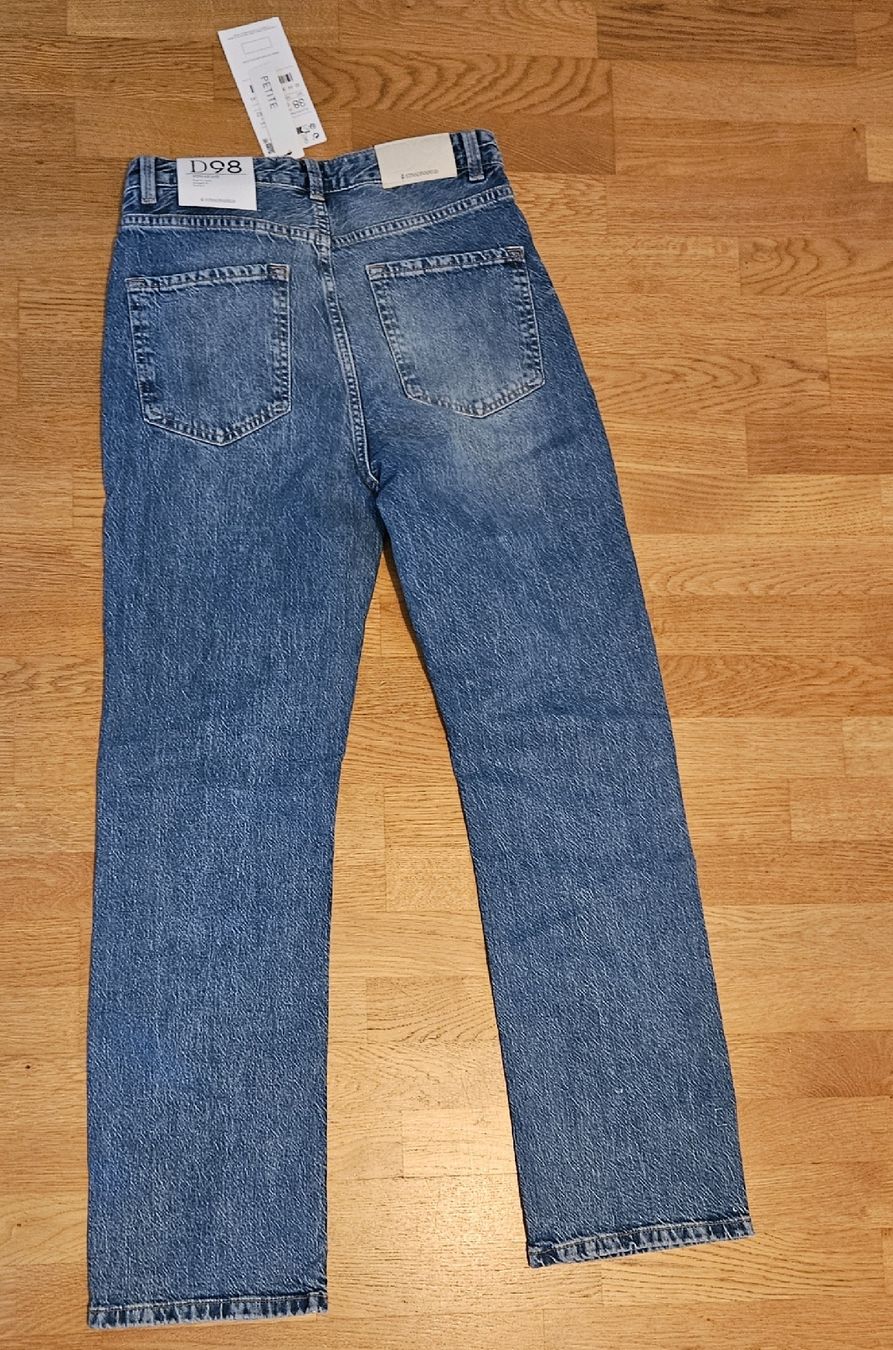 Jeans: Jeans Stradivarius Straight Gr. 38, Petite – Nuovo (secondo la descrizione) da Rombach venduto da ThriftBetter 2