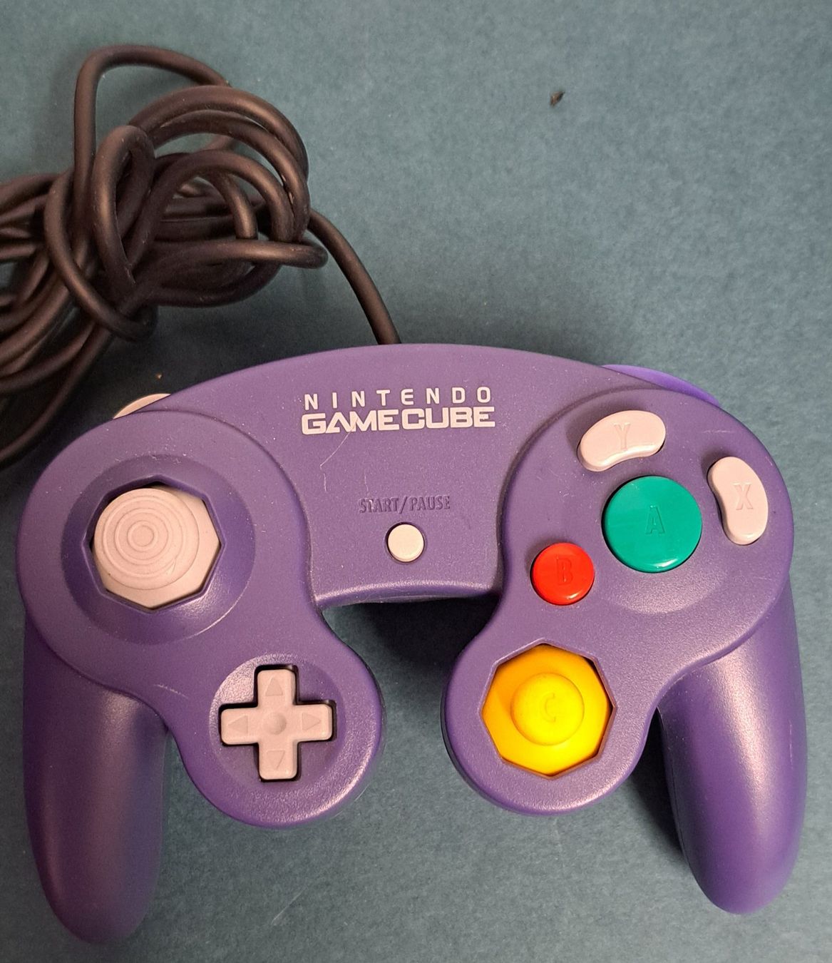 Nintendo Manettes: Nintendo GameCube Original 2 Stück Controller – D'occasion à Biel/Bienne par Sasha4u 3