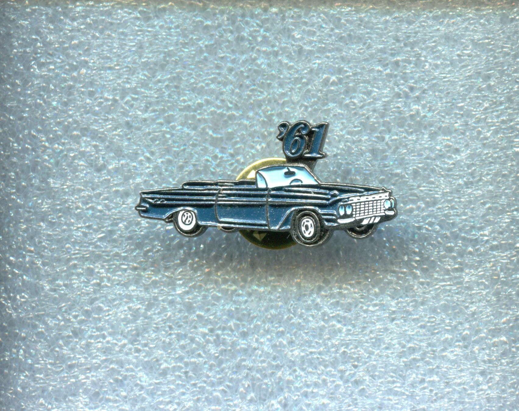 Placchette & Badge: OLDTIMER – Usato da Winterthur venduto da Sammleroase