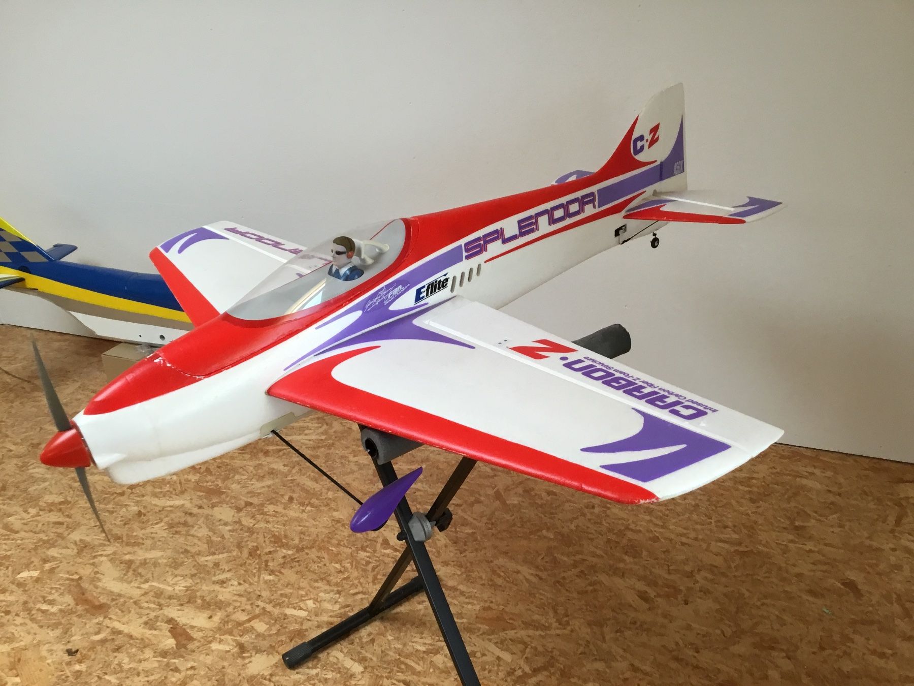 Modellismo RC: E-Flite Carbon-Z Splendor – Usato da Häfelfingen venduto da doktor63