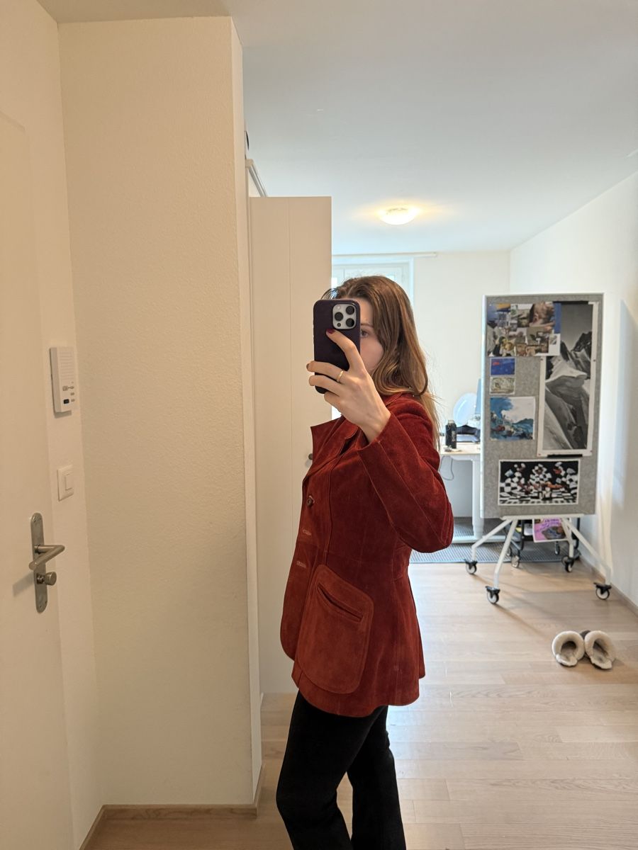 Giacche: Vintage red suede jacket – Usato da Zürich venduto da AlineCr 5