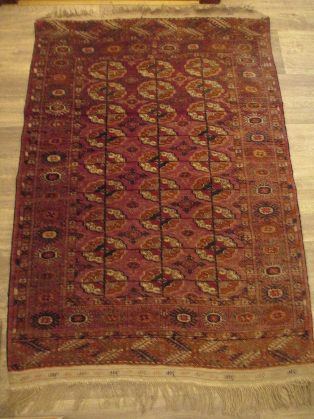 Tappeti: Teppich Bochara Antik – Usato da La Heutte venduto da franco029
