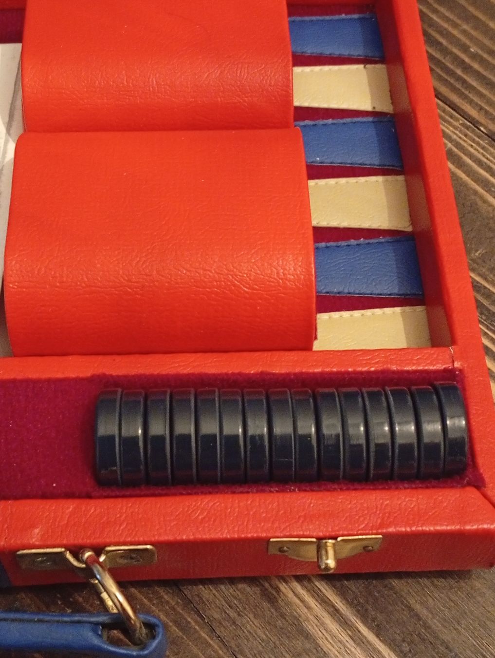 Spiele: Backgammon Set Rot/Blau 2 Spieler Vintage Spiel. – Gebraucht aus Engelburg von CH.Me 2