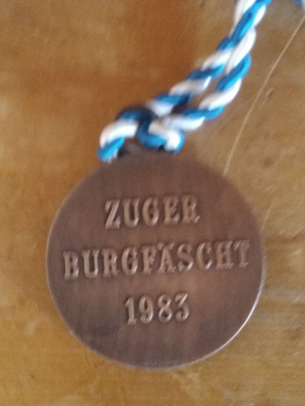 Medaillen: Medaille Zuger Burgfäscht 1983 – Gebraucht aus Zug von swisstestpilot 1