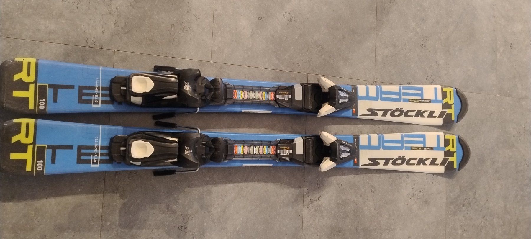 Stöckli Skis: Stöckli Ski 100cm – Gebraucht aus Jaberg von Beatmen