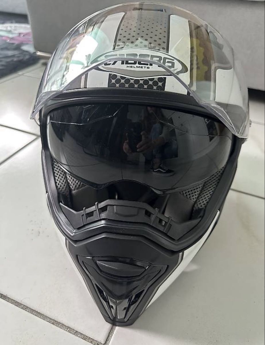 Caschi & visiere: Vendo casco S – Usato da Minusio venduto da mel_2xtw 1