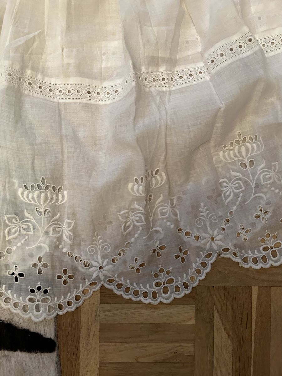 Altra biancheria intima: Zwei Vintage Unterröcke Baumwolle – Usato da Birsfelden venduto da Exclusivity 2