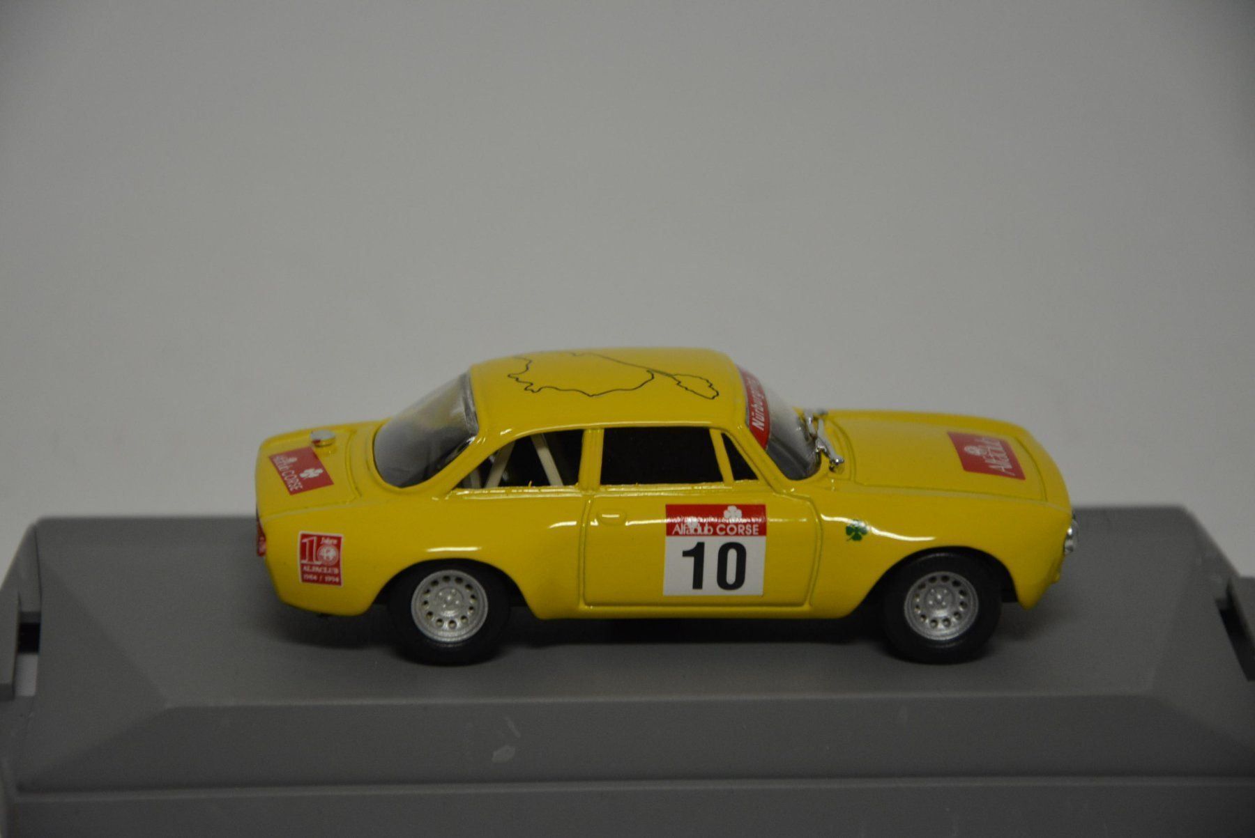 Alfa Romeo Modellini d'auto: Alfa Romeo Giulia GTA , ProgettoK  1:43 – Nuovo e nell'imballaggio originale da Goldach venduto da Feivel9 5