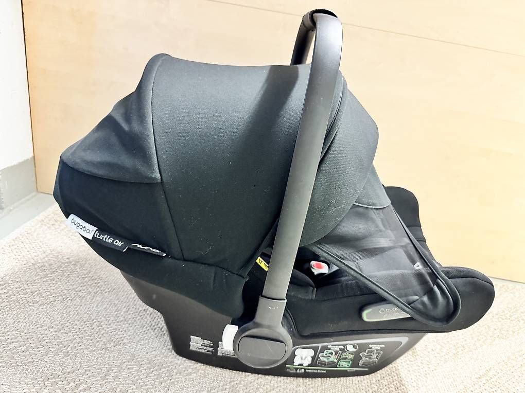 Seggiolini per auto: Bugaboo Turtle Air by Nuna Babyschale inkl. Isofix-Base – Usato da Greppen venduto da NellyTomic 3