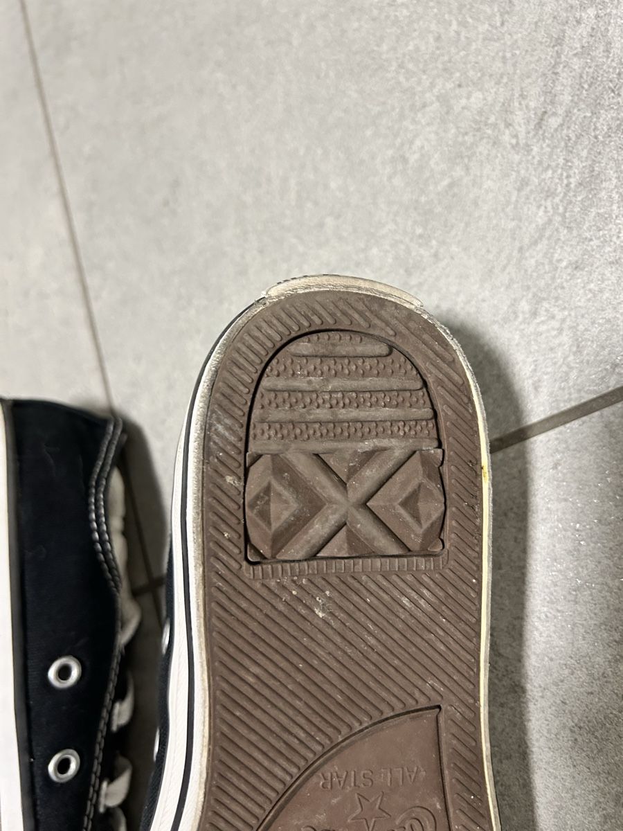 Converse Scarpe da uomo: All Star EU 34 – Usato da Maroggia venduto da Leumas1979 3
