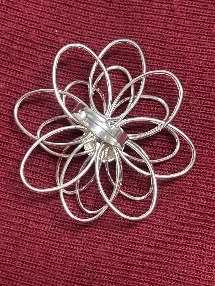 Anelli: Bague fleur originale ✨ Élégante – Nuovo e nell'imballaggio originale da St-Prex venduto da mar_f6t6 2