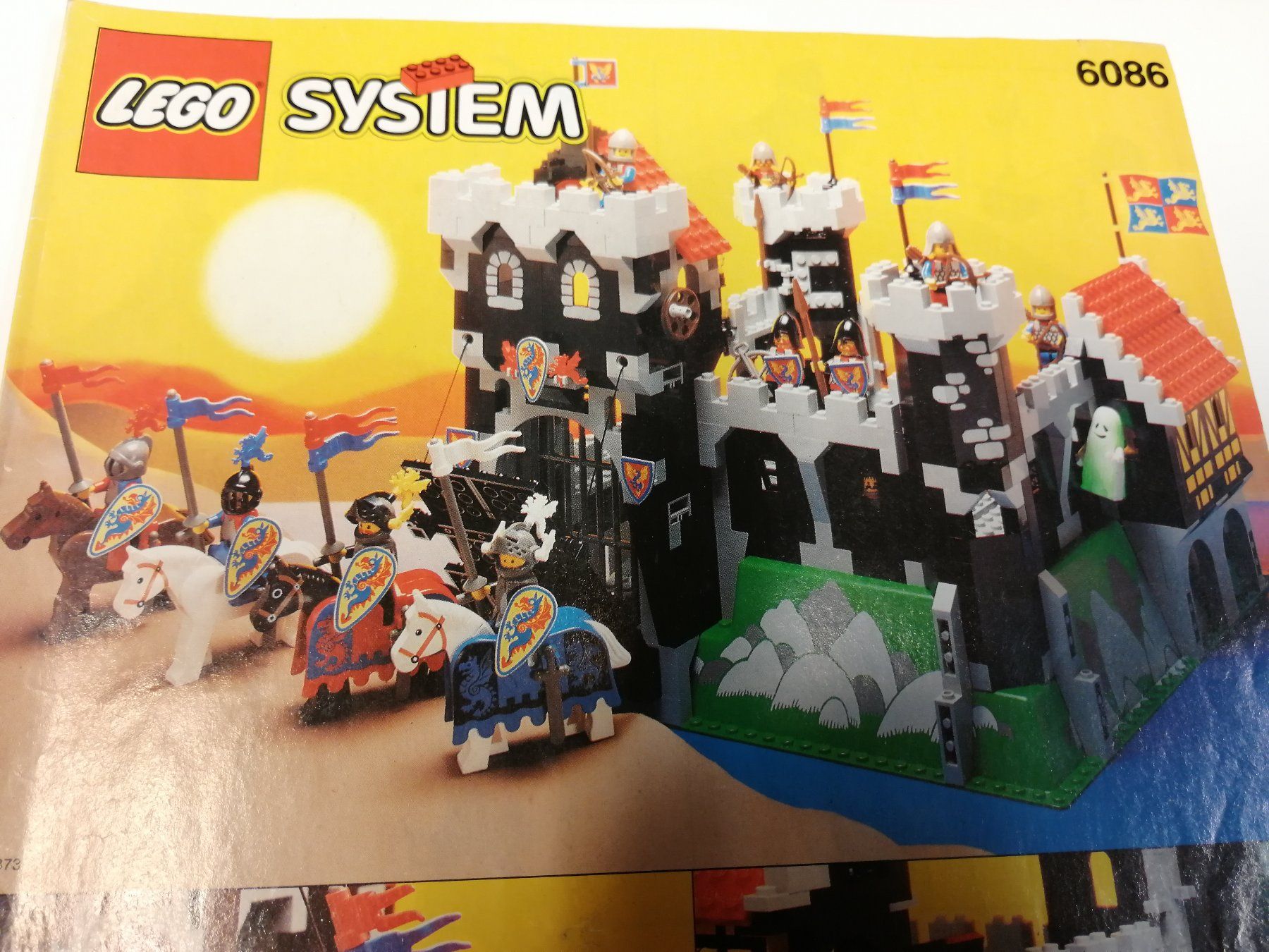 Lego Giocattoli: Lego System 6086 Black Knight's Castle – Usato da Sils im Domleschg venduto da AMAG_AUDI_ZH