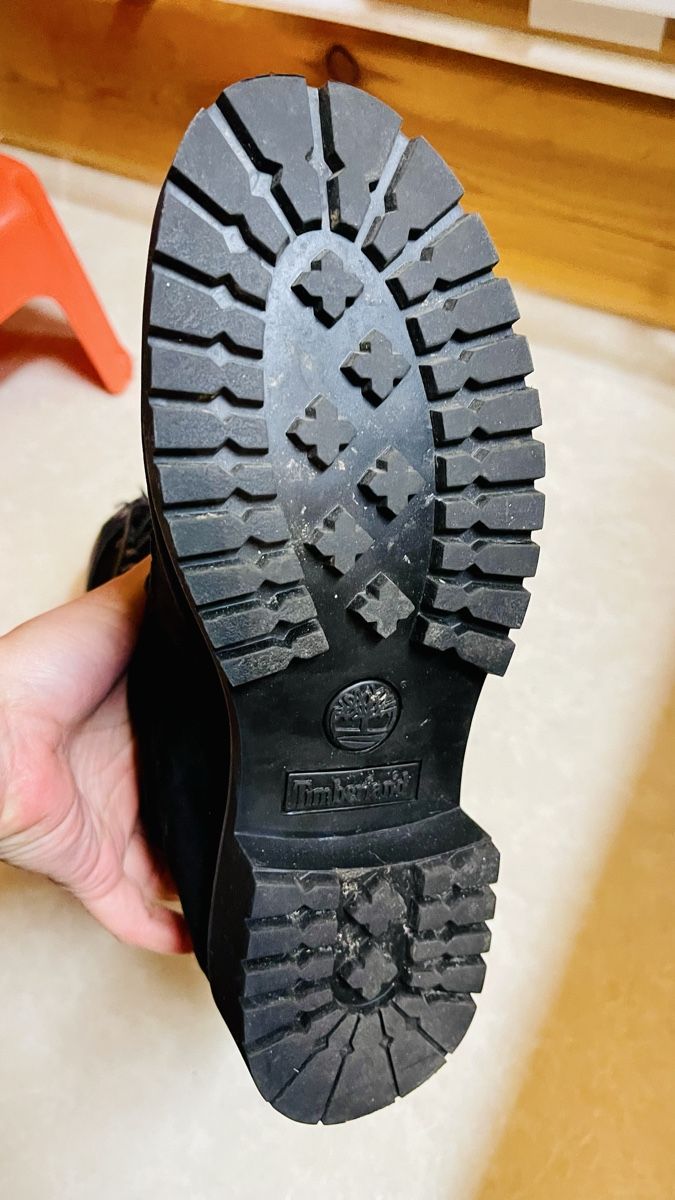 Timberland Damenschuhe: Timberland leather boots 38.5 – Gebraucht aus Dietlikon von Lonelysoul 2