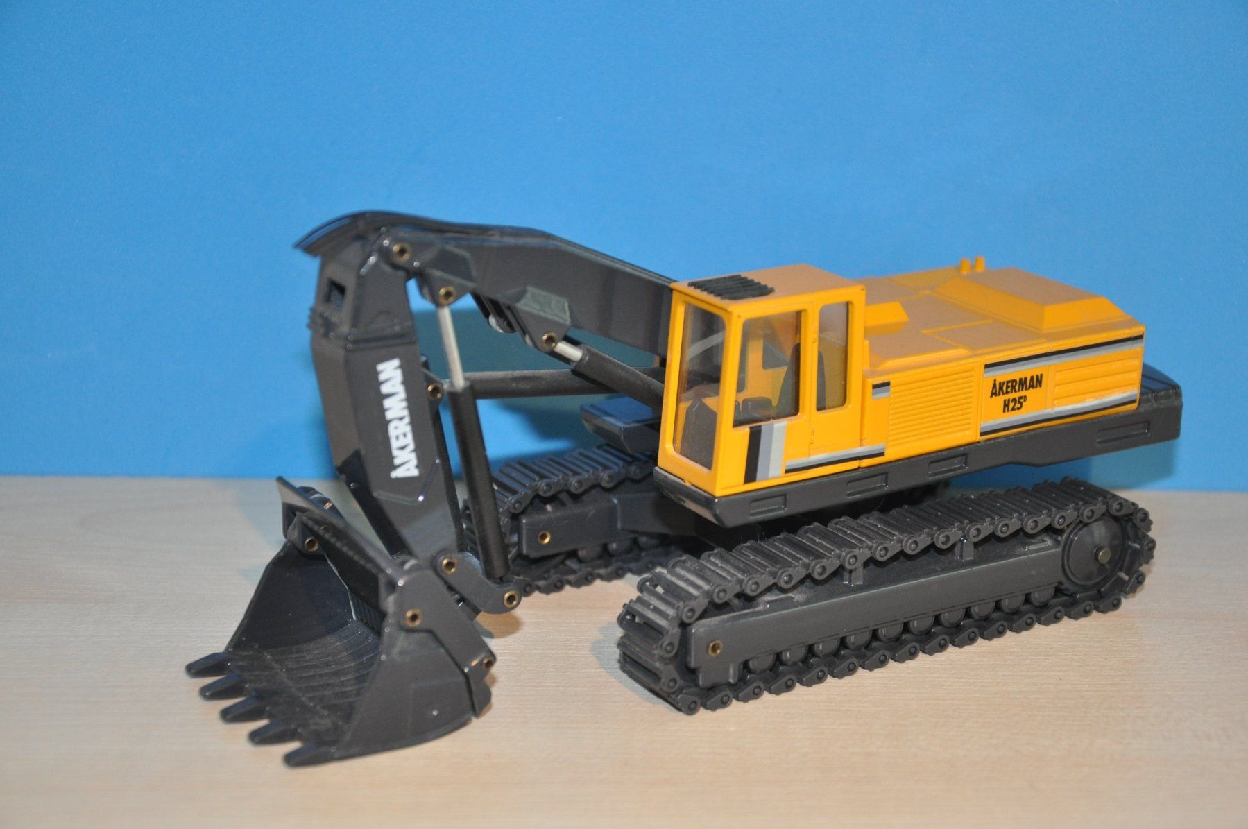 Joal Kits de montage: AKERMAN H 25 D Raupenbagger – Défectueux à Mitlödi par worker04