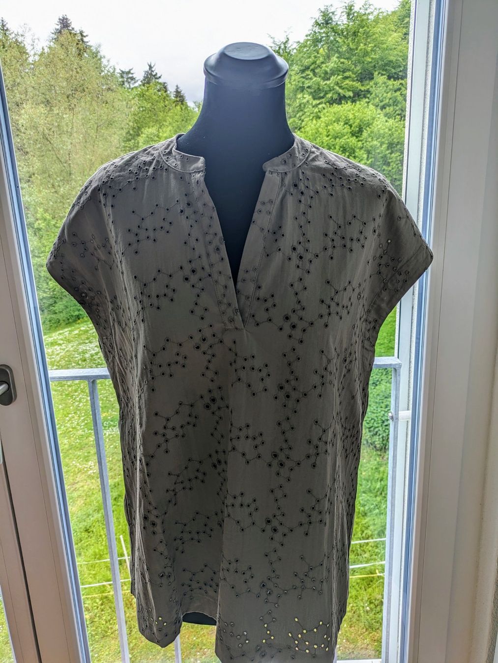 S.Oliver Camicette: Shirt Bluse s.Oliver Gr.40 - neu – Nuovo e nell'imballaggio originale da Safnern venduto da Klein_aber_fein