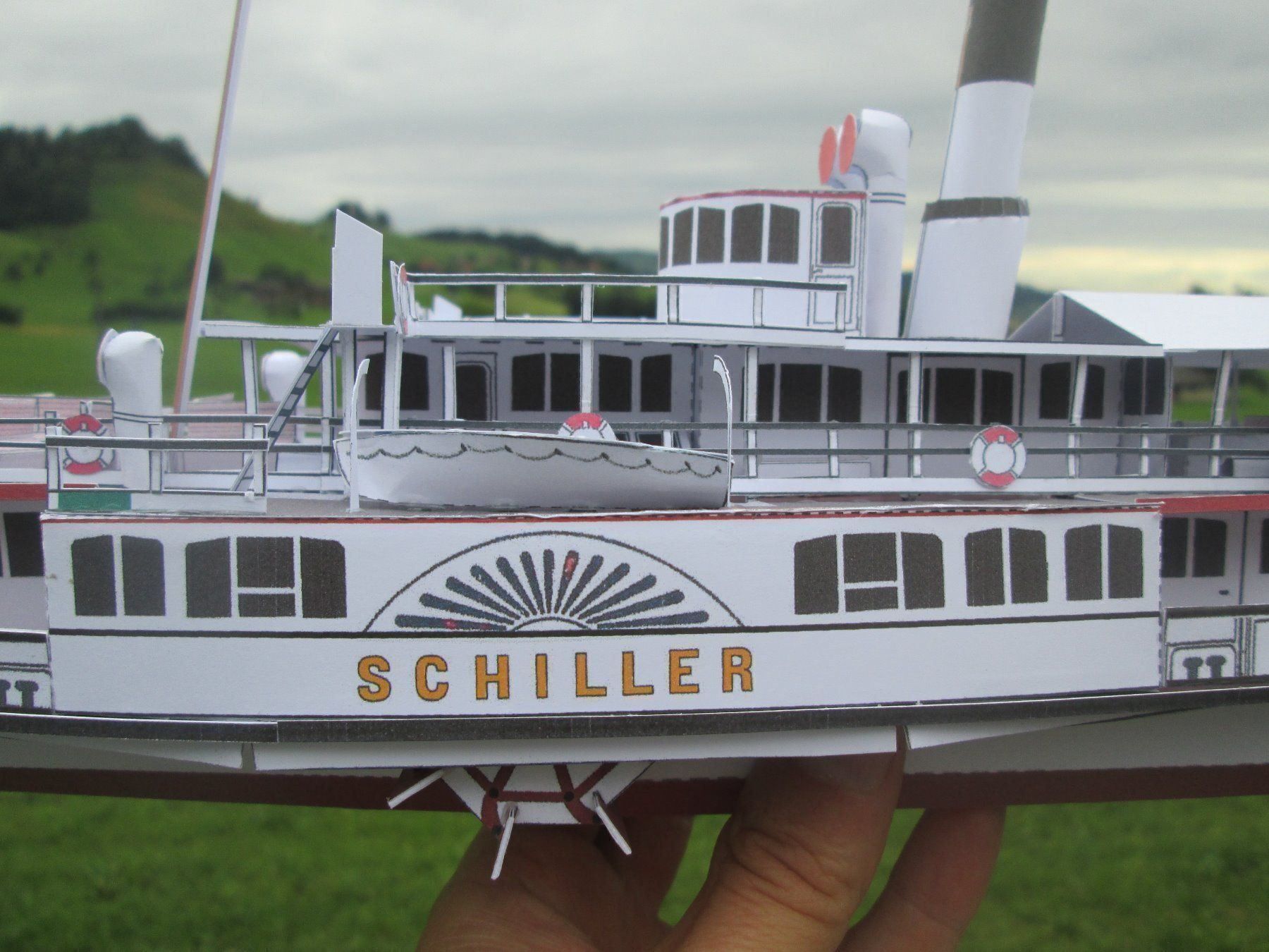 Kit di modellismo & Modellini statici: Dampfschiff Schiller Modellbogen 1:100 – Nuovo e nell'imballaggio originale da Sempach venduto da Pilatus20 5