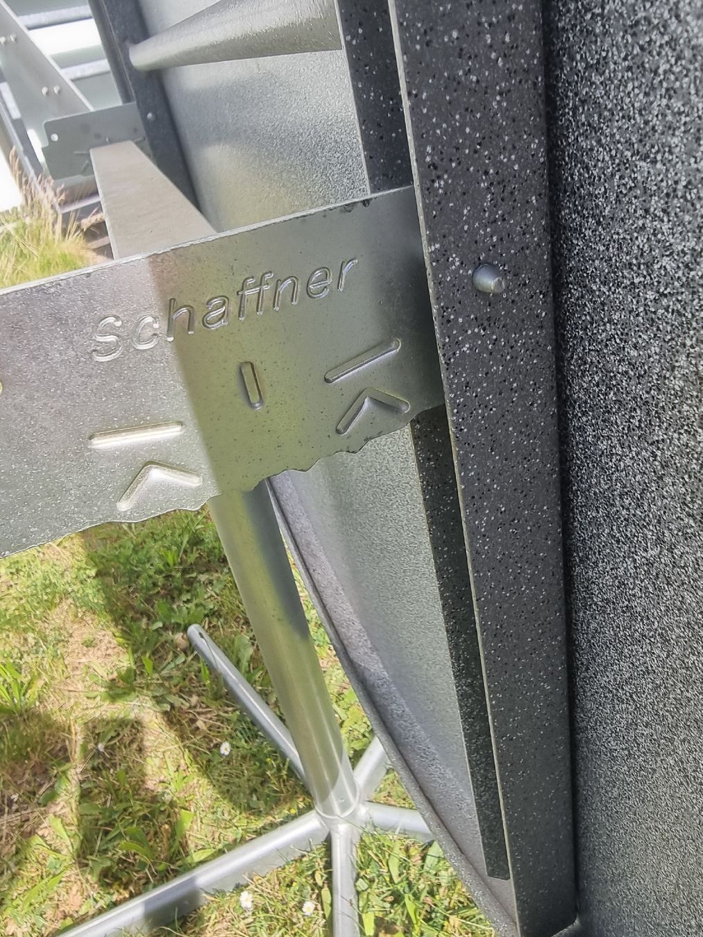 Schaffner Tische: Garten-Tisch rund Schaffner, – Gebraucht aus Olten von Mezopotamya 7