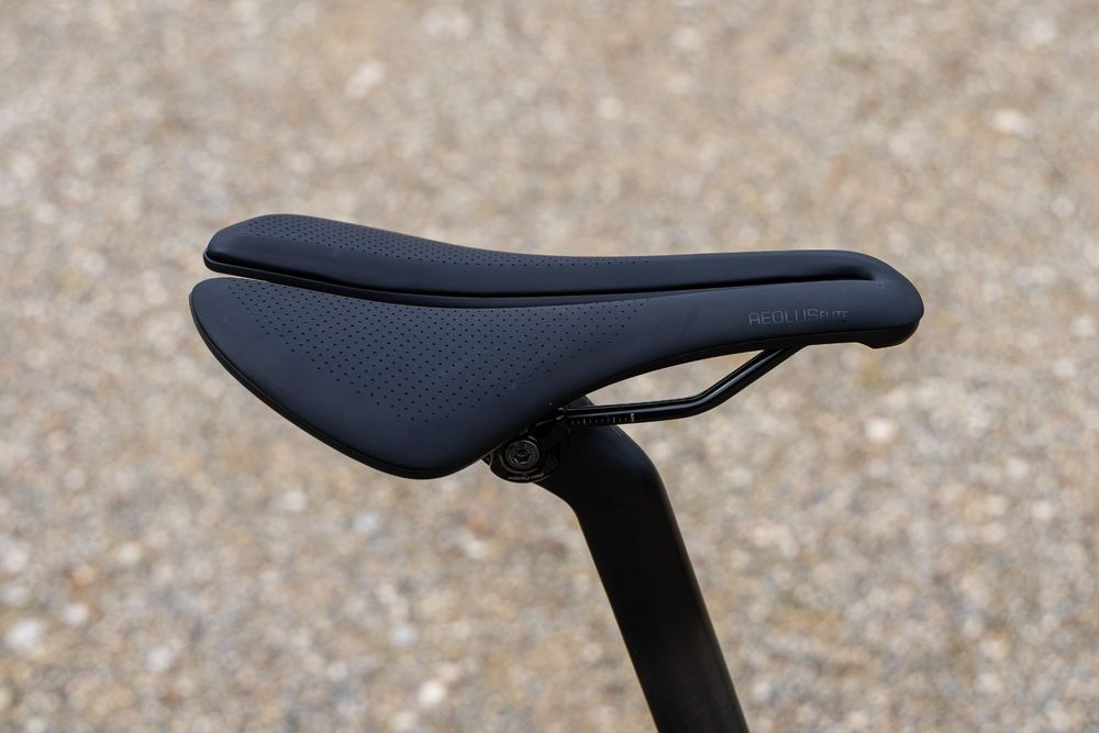 Specialized Vélos: Rennrad, Specialized, Roubaix, 54, Di2, Neu Carbonlaufräder – D'occasion à Schaffhausen par ada_kk8v 8