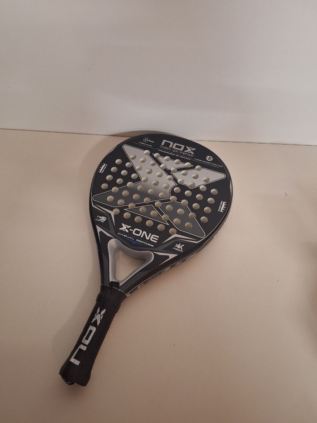 Racchette: Nox X-One Padelschläger Neu – Nuovo e nell'imballaggio originale da Fislisbach venduto da LEMO_Motos