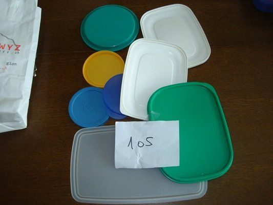 Tupperware Contenitori & Simili: Diverse Tupper Deckel – Nuovo e nell'imballaggio originale da Pfäffikon SZ venduto da Einstweilige