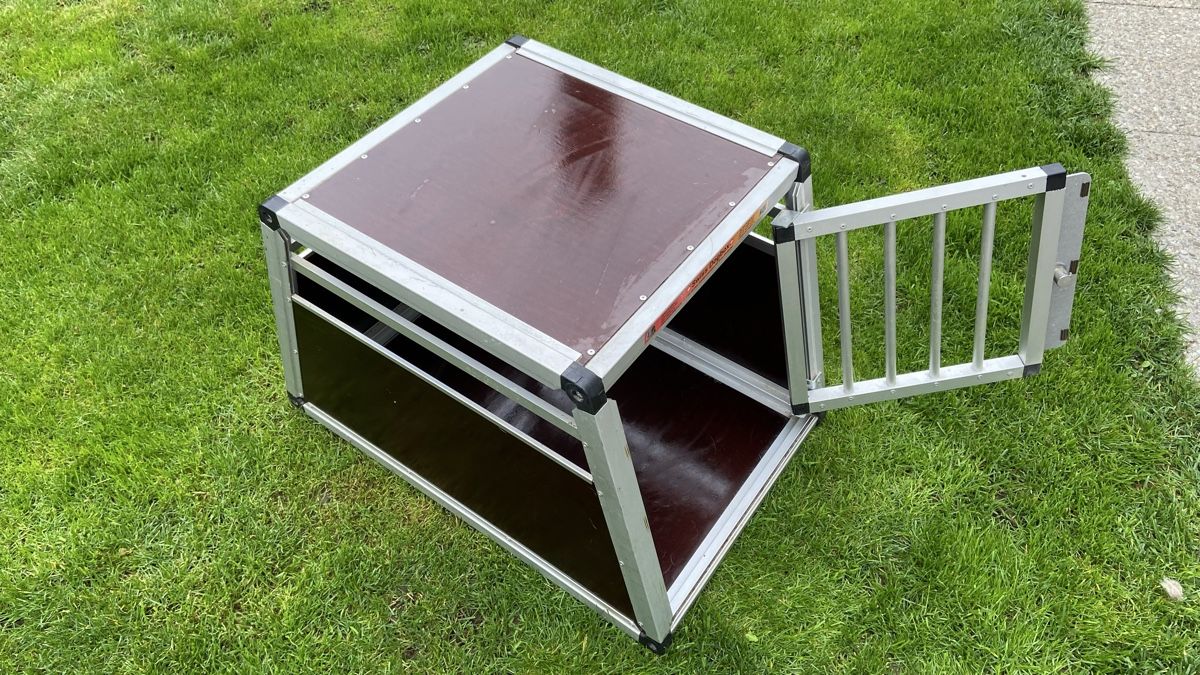 Gabbie, trasporto & Sicurezza: Hundebox – Usato da Heldswil venduto da Blueprint2 1