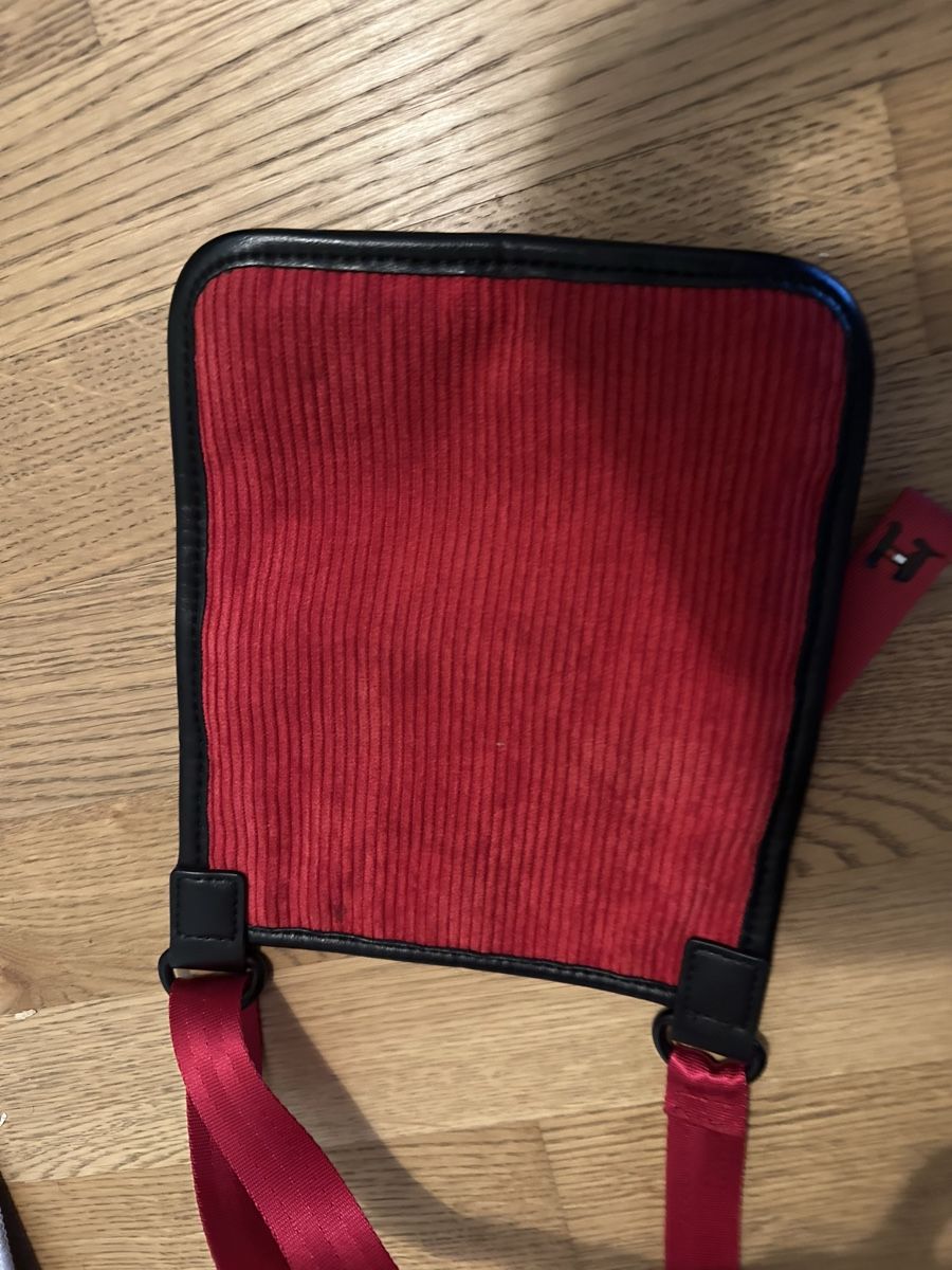 Tommy Hilfiger Borse: Tasche Tommy Hilfiger – Usato da Uster venduto da Ninii003 2