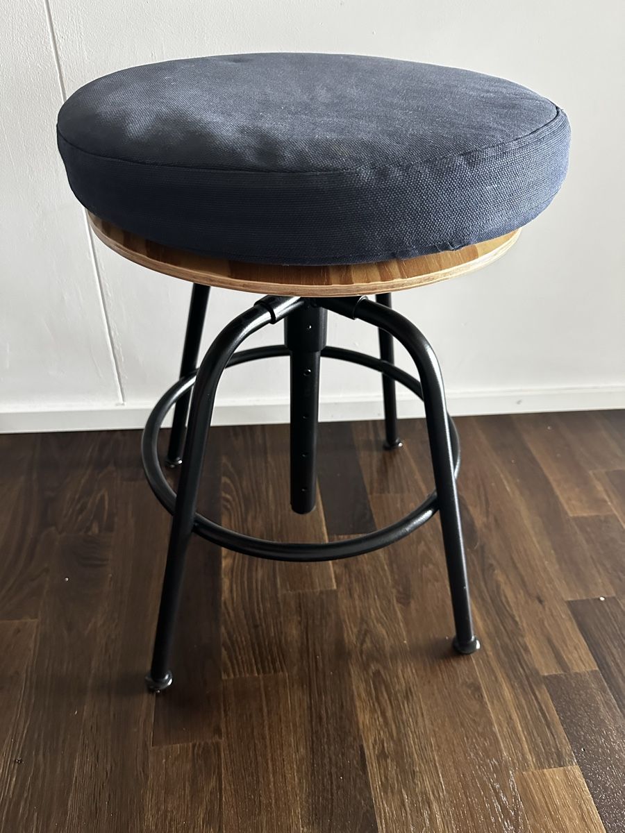 Ikea Hocker: Hocker Ikea Kullaberg – Gebraucht aus Zürich von sho_y2n2 2