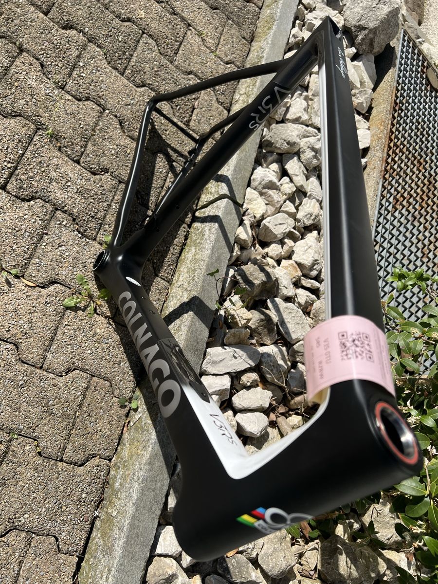 Colnago Biciclette: Colnago V3Rs Disc Frameset, 58cm – Nuovo (secondo la descrizione) da Kriens venduto da Velochetti_Kriens 5