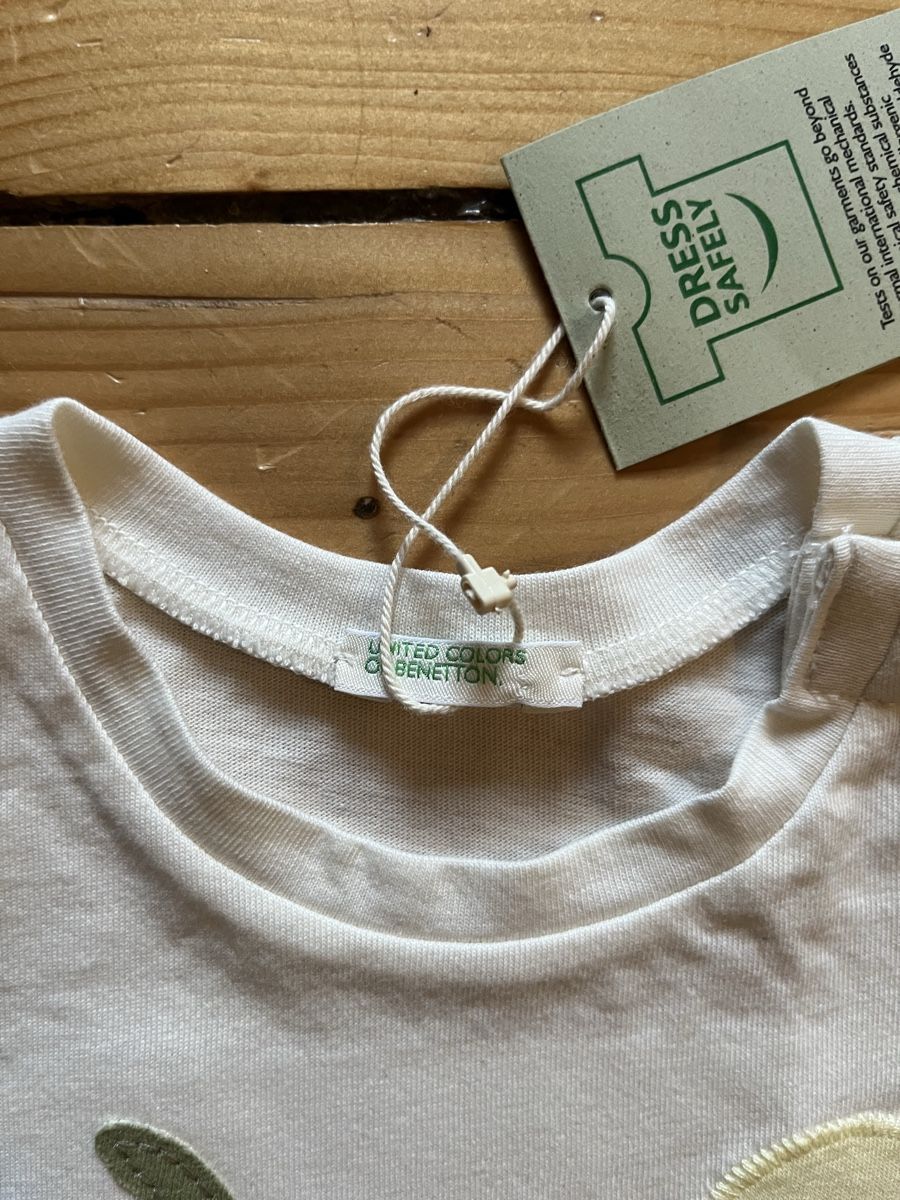Benetton Hemden, Tops & T-Shirts: Shirt ca. Grösse 68 – Neu und originalverpackt aus Zürich von enid_la_reg 1