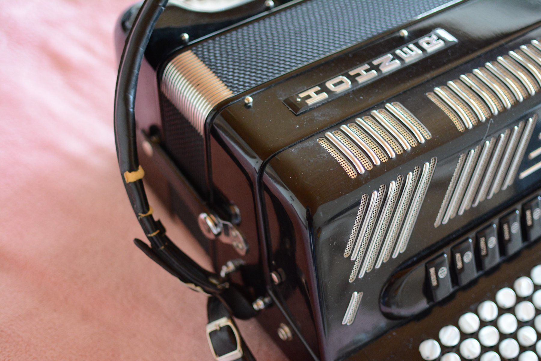 Musikinstrumente: Hohner Fortuna IV S Deluxe, C-Griff – Gebraucht aus Dorf von Amphibolix 4