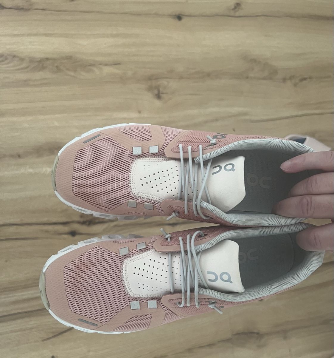On Scarpe da donna: On Cloud 5 Sneaker in rosa, Grösse 39  – Usato da Dietikon venduto da rts888