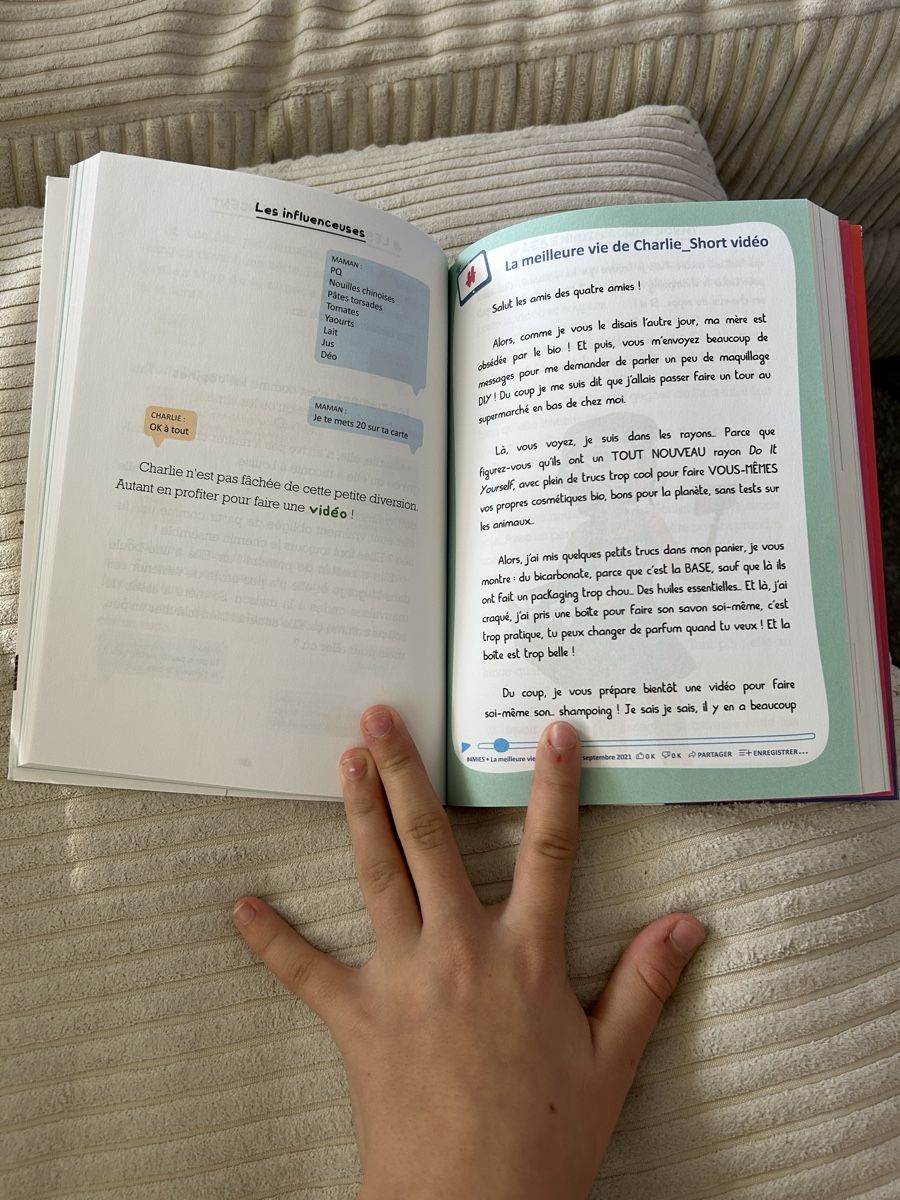 Libri: Livre "Les influenceuses" excellent état – Nuovo (secondo la descrizione) da Martigny venduto da lovejess 2