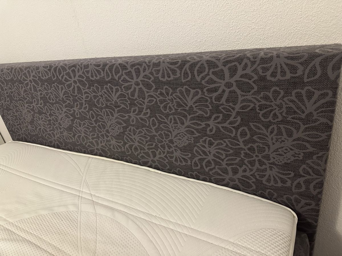 Lits: Boxspringbett – D'occasion à Kirchberg (BE) par EsraA 2