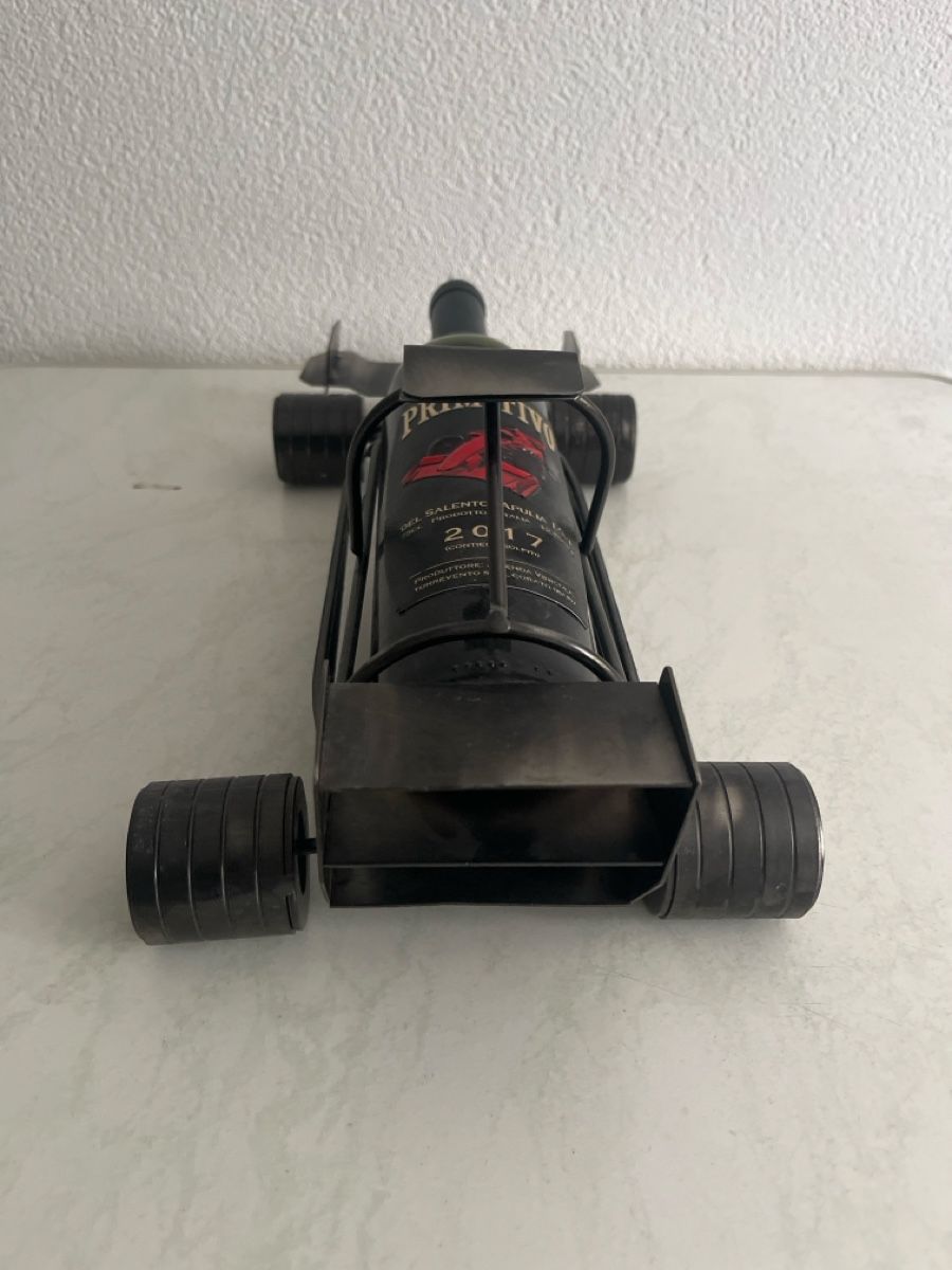 Tutte le decorazioni: Formel 1 Design Weinflaschenhalter inkl.Primitivo – Nuovo (secondo la descrizione) da Wangen b. Olten venduto da break72 2
