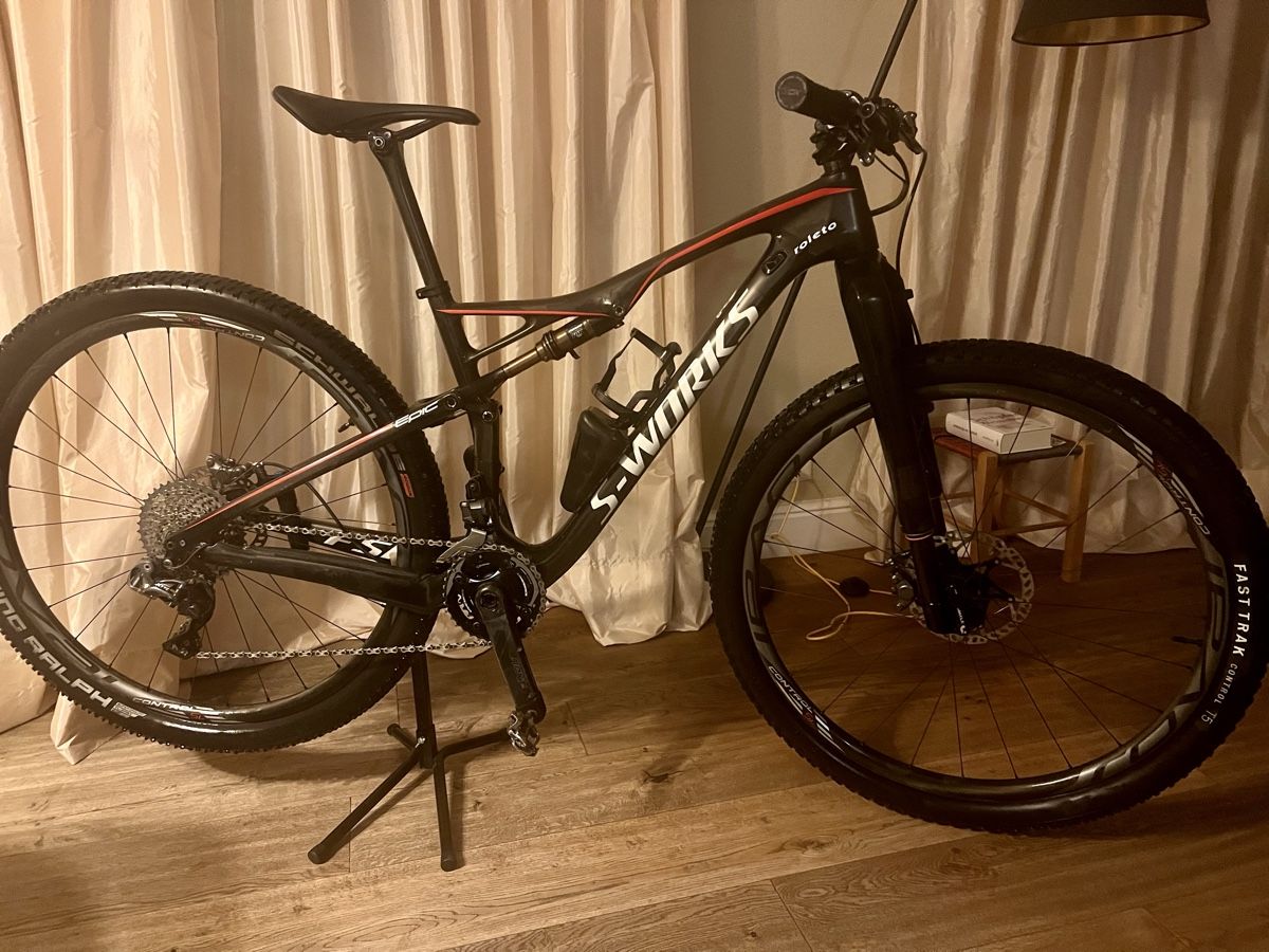 Specialized Velos: Specialized Epic S-Works NP 11‘450.00 Fr. – Gebraucht aus Benken SG von Gadfly
