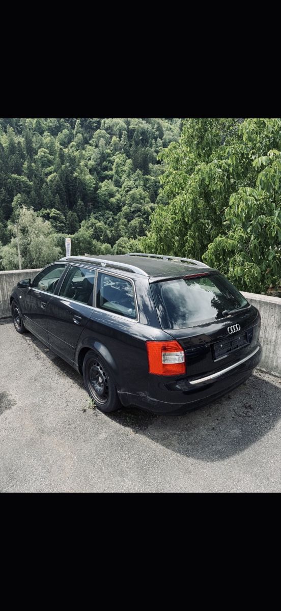 Audi Autos: Audi A4 avant 1.9 TDI 2004 – D'occasion à Faido par Daniel_0229