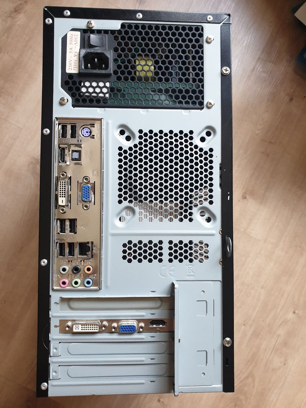 PC: PC Fixe Steg / I5-660 / 3.33Ghz / 8Gram Linux Mint – Usato da Moudon venduto da Amaroli7 3